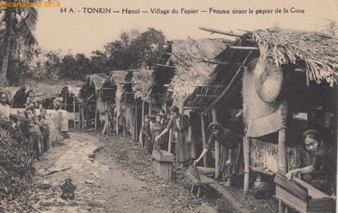 Tonkin - Hanoi Femmes tirant le papier de la cuve Dieulefils noir avec logo 64a