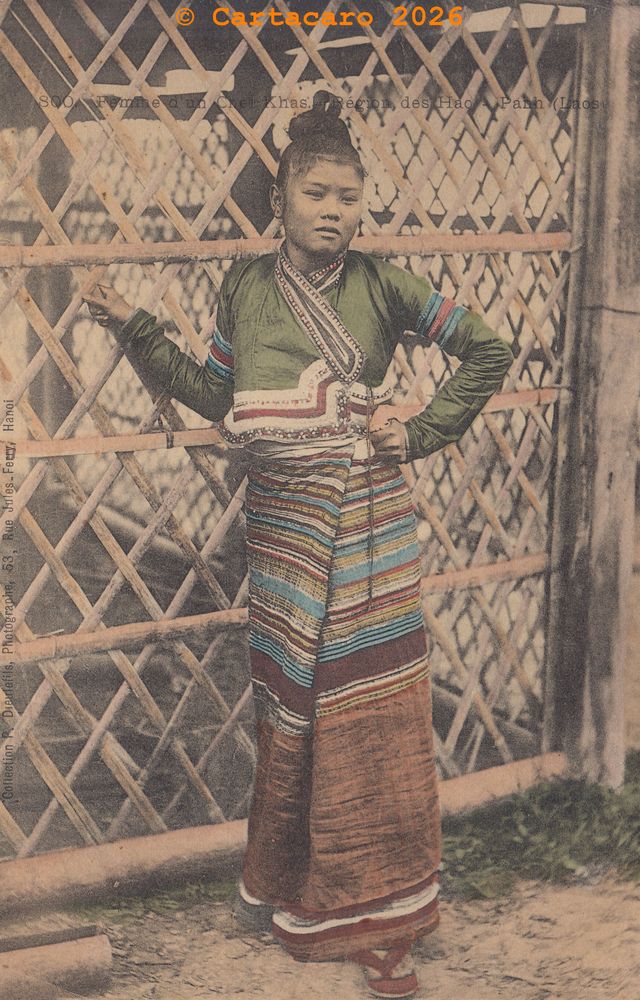Laos - Femme d'un chef Khas - Région des Hao- Panh Dieulefils 800 @4299 #6017