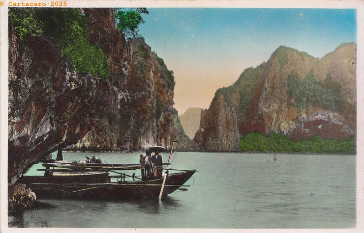 Nord Vietnam - Baie d'Along Devant la surprise PC Paris 364 @M2008 #5643