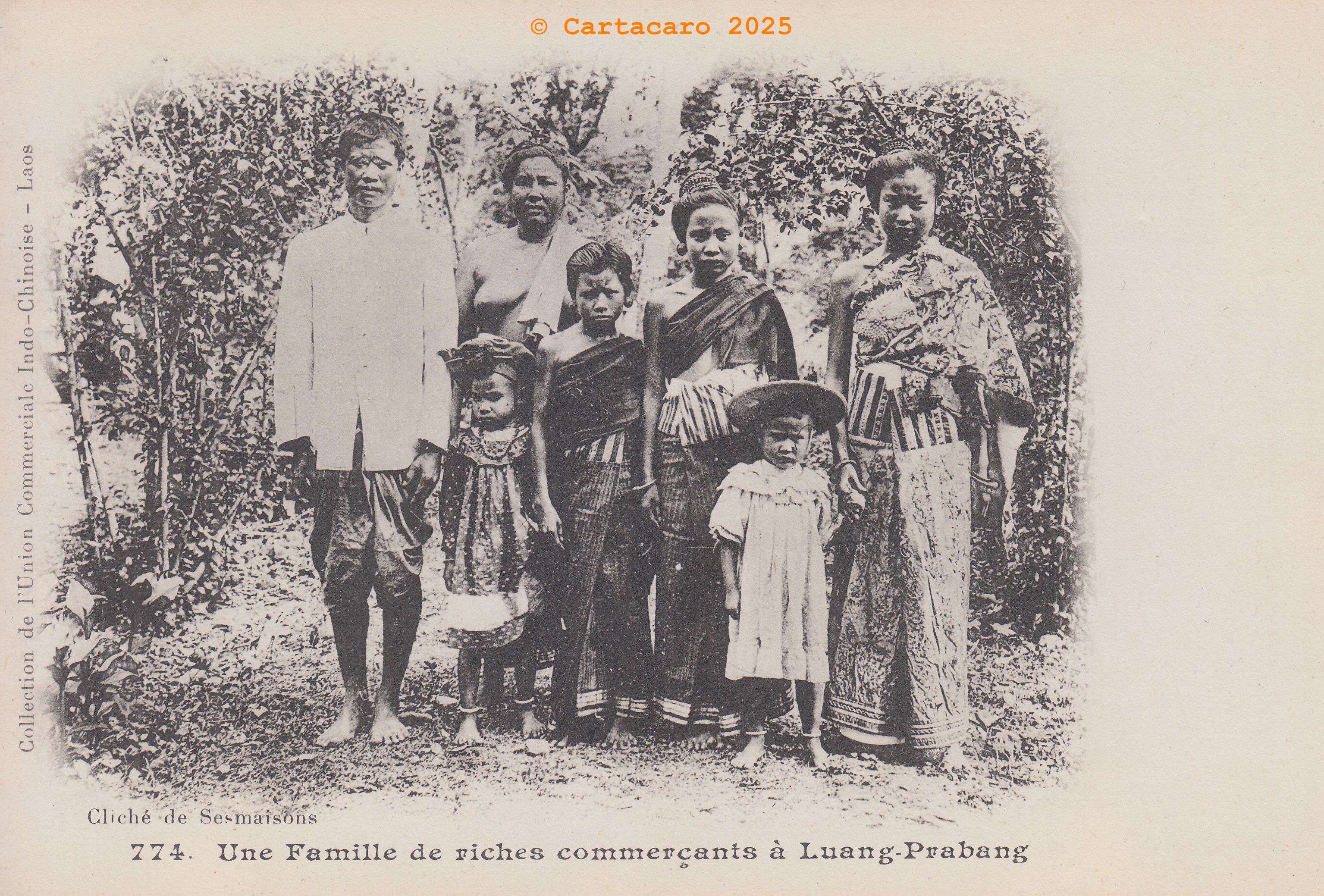 Laos - Une famille de riches commerçants à Louang Prabang Sesmaisons 774 UCI ©11055 #5514