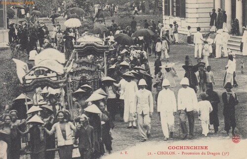 Cochinchine Cholon <br> Procession du dragon 3 - AT 52 <br> @392 #2210 -Imp Réunies Nancy 
